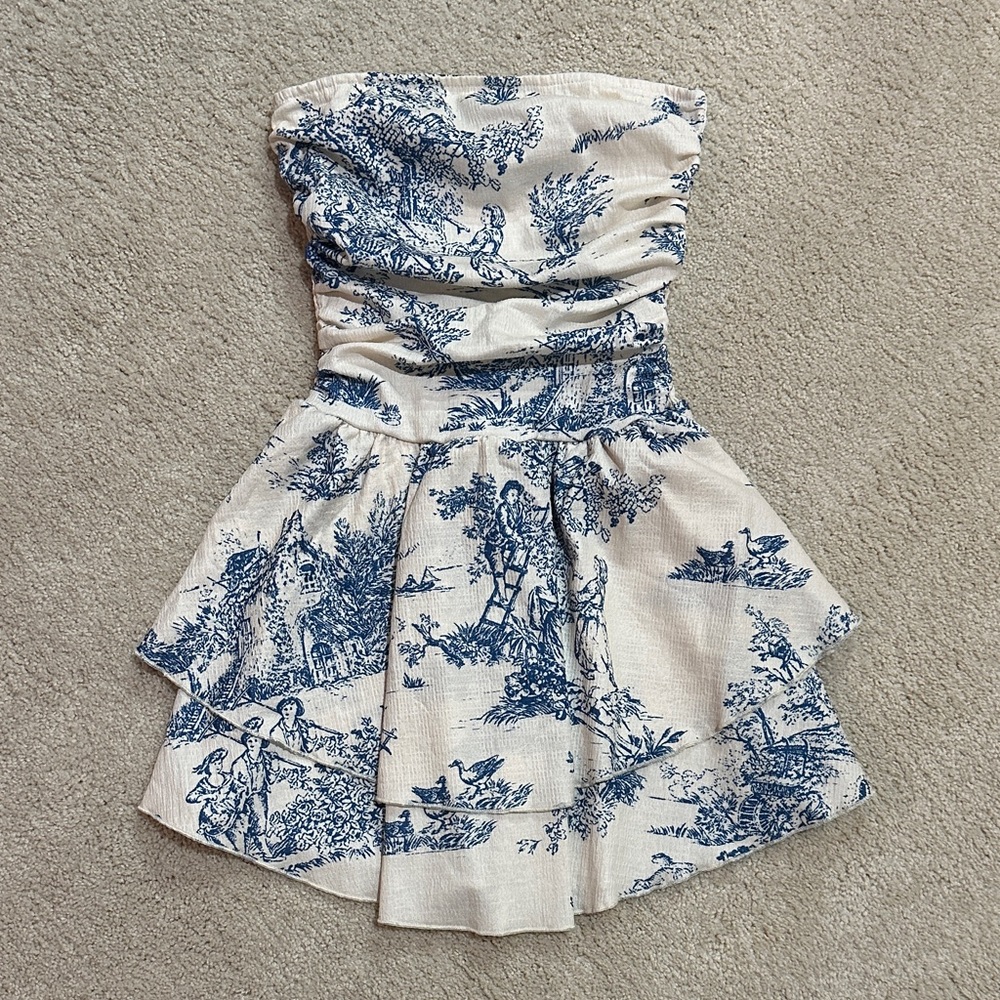 Cider Strapless Blue and White Print Dress